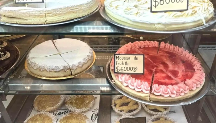 La Ronda -  Pastel - Comodoro Rivadavia