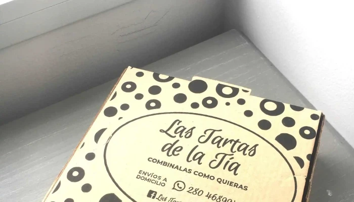 Las Tartas De La Tia Telefono - Trelew