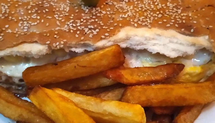 Lucas Frecero Almacen De Comidas Catalogo - Monte Caseros