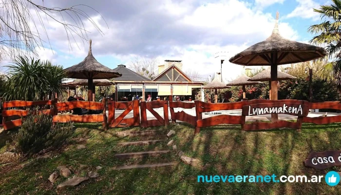 Lunamakena -  De Los Visitantes - Potrero de los Funes