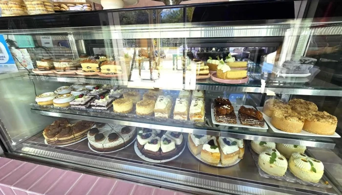 Magnolia Pasteleriacafe Ambiente - San Isidro
