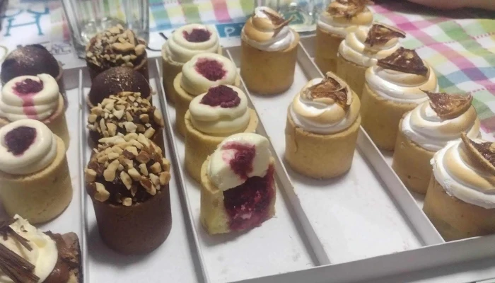 Mara Gorbachov Pasteleria Panaderia Sitio Web - Neuquén