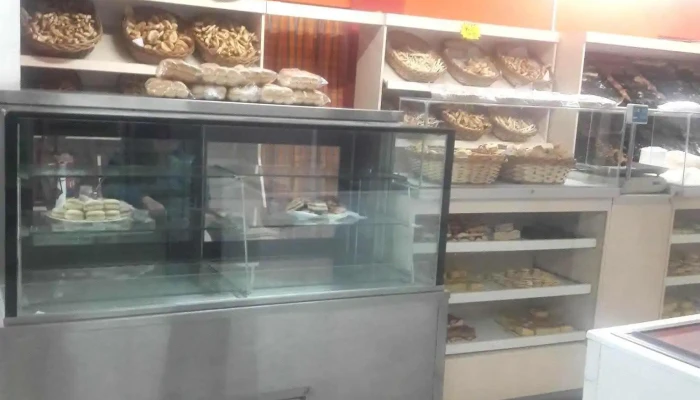 Mercado Panaderia Blasco -  Vitrina - Neuquén