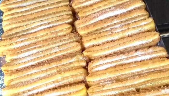Mil Delicias Granate -    Panaderia Y Confiteria Churro - La Calera
