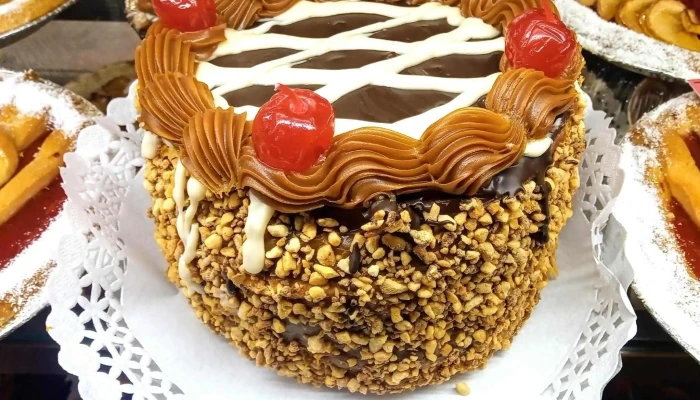Mil Delicias Granate -    Panaderia Y Confiteria Tarta - La Calera