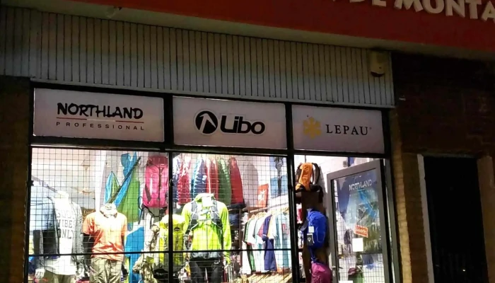 Montaraz Tienda De Montana Catalogo - Merlo