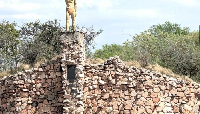 Monumento Al Indio -  Ubicacion - Achiras