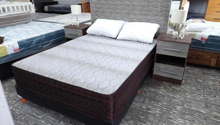 Muebles Nacusi -    Colchones Sommiers Del Propietario - San Juan