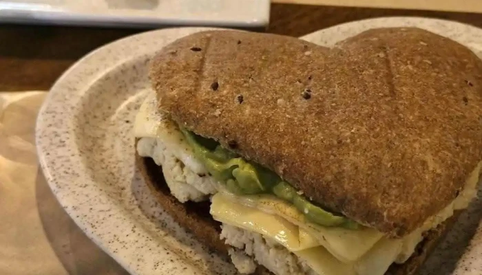Munay Cafeteria Y Pasteleria Mas Recientes - Ciudad