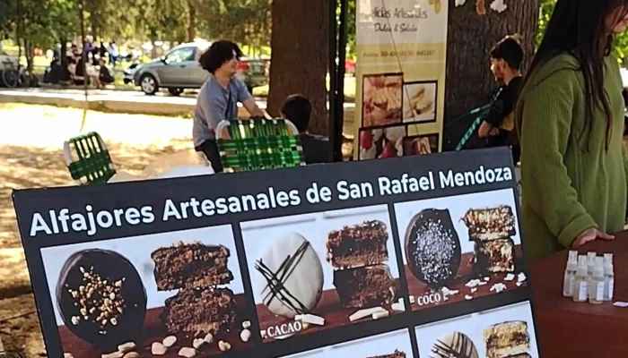Nandez Alfajores Artesanales En Feria Descuentos - San Rafael