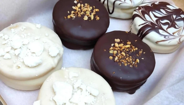 Nandez Alfajores Artesanales No Tenemos Local Llamar Galleta - San Rafael