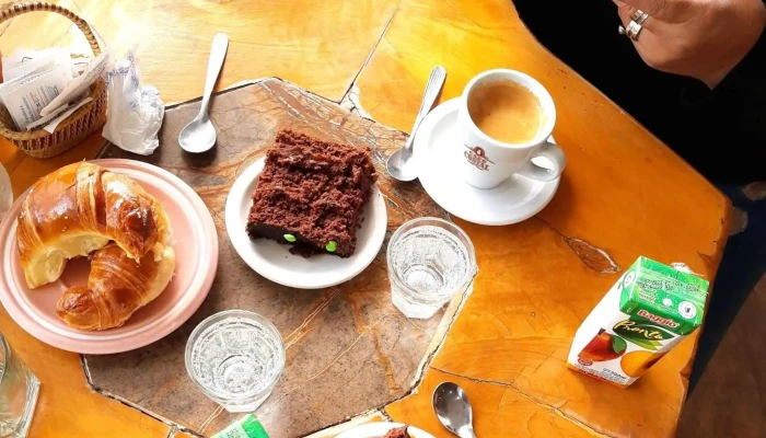Nueva Pompeya -    Panaderia Y Confiteria Artesanal Sitio Web - Rafaela