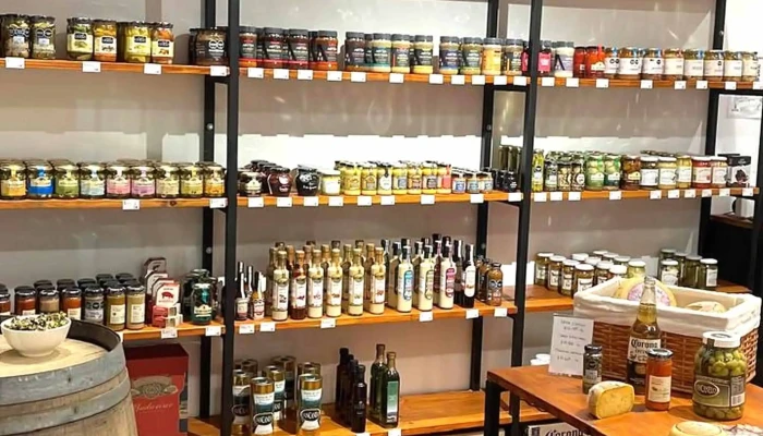 Oli Quesos Y Charcuteria Direccion - Santo Tomé