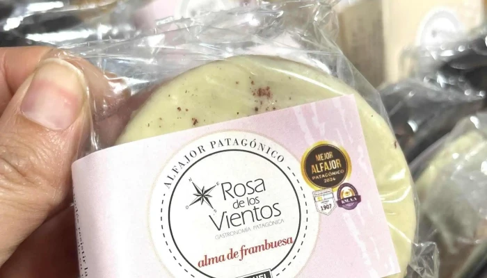 Ozut Panaderia Artesanal -  Videos - Trevelin