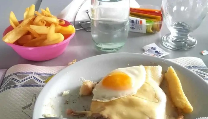 Pago Facil Y Panaderia Stoizik -  Comida Y Bebida - Costa de Araujo