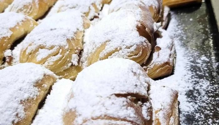 Panaderia Alexis -  Comida Y Bebida - Puerto Madryn