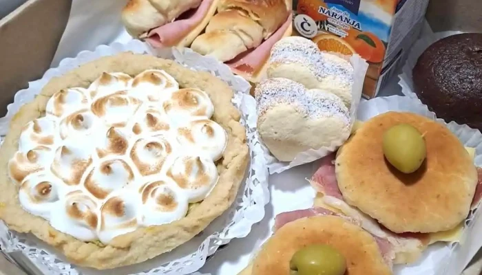 Panaderia Alta Pinta -  Comida Y Bebida - Godoy Cruz