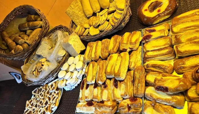 Panaderia Antojitos -  Comida Y Bebida - Graneros