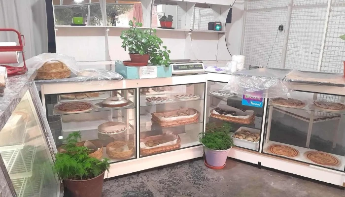 Panaderia Artesanal Las Delicias Vitrina - Tinogasta