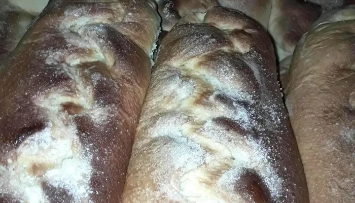 Panaderia Artesanal Las Manos De Mi Madre Comida Y Bebida - La Banda