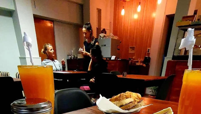 Panaderia Artesanal Y Cafeteria Nuestro Pan -  Opiniones - La Pampa