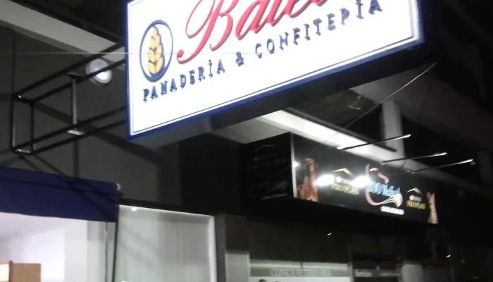Panaderia Balear -  Abierto Ahora - Santa Fe de la Vera Cruz