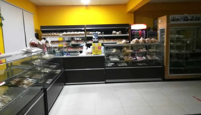 Panaderia Bigotes Vitrina - Pico Truncado