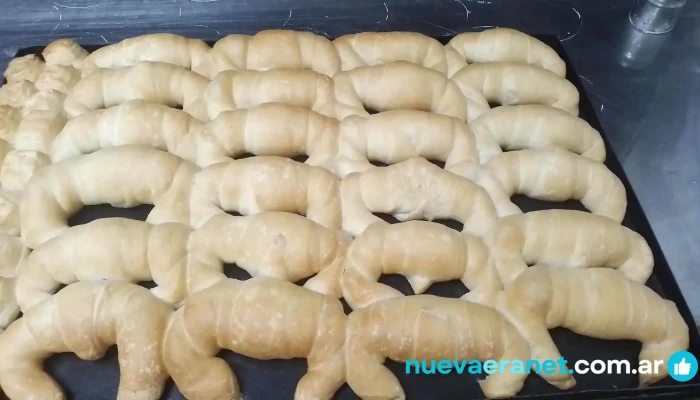 Panaderia Brisa -  Comida Y Bebida - Neuquén