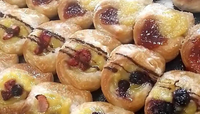 Panaderia Bruno -  Comida Y Bebida - Villa Nueva