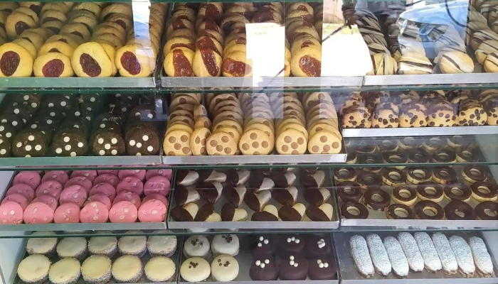 Panaderia Confiteria Heladeria Fiambreria Marcelo Ambiente - Resistencia