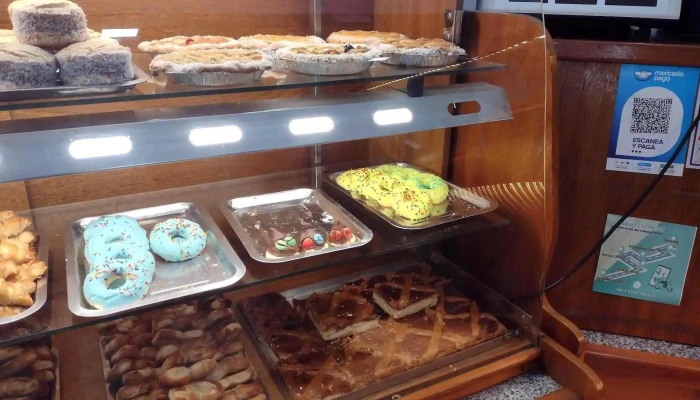 Panaderia Confiteria Panea Pastel - Posadas