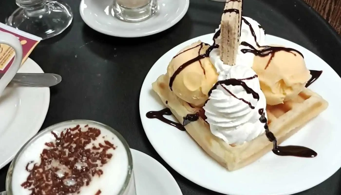 Panaderia Cosas Ricas Comida Y Bebida - Chos Malal