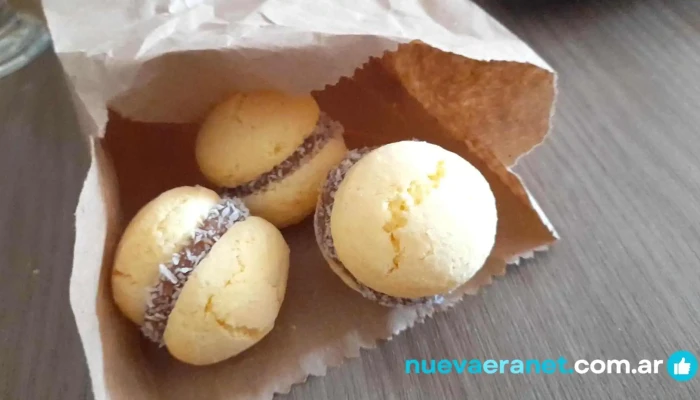 Panaderia Costa Brava Comida Y Bebida - Salta