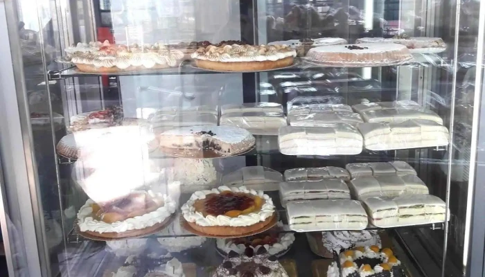 Panaderia Croissant -  Vitrina - Godoy Cruz