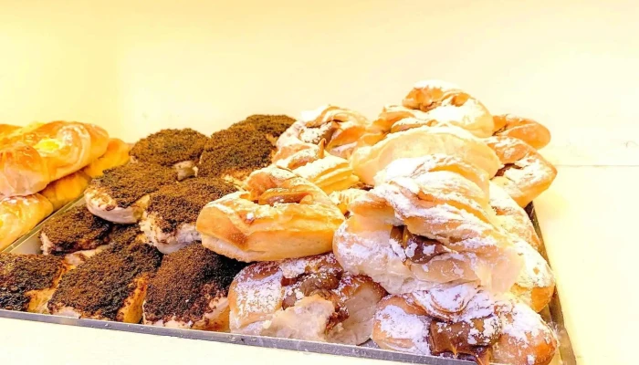 Panaderia Cuyo Comida Y Bebida - Cipolletti