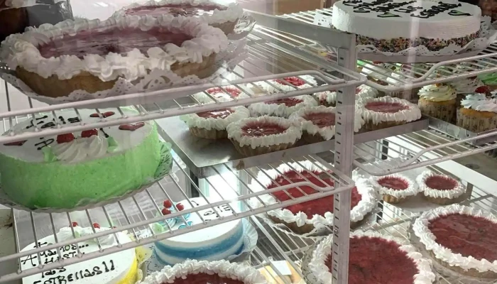 Panaderia Cuyo Pastel - Cipolletti