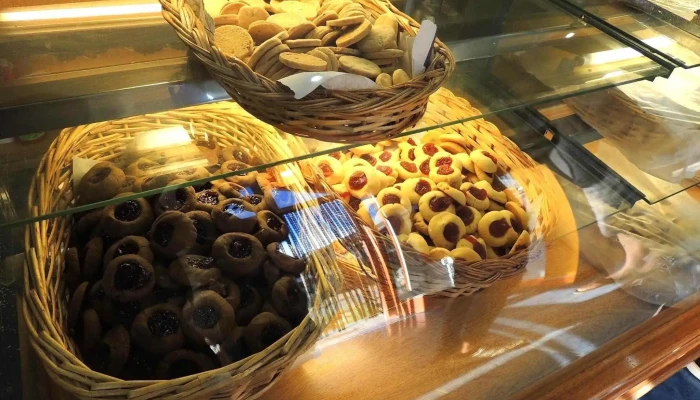 Panaderia Delicias Del Lago Comida Y Bebida - Lago Puelo