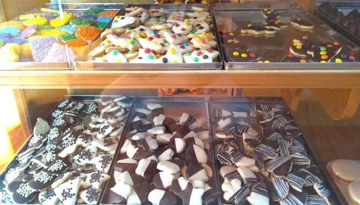 Panaderia Di Pietro -  Vitrina - Crespo