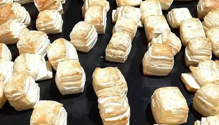Panaderia El Arriero -  Comida Y Bebida - Picún Leufú