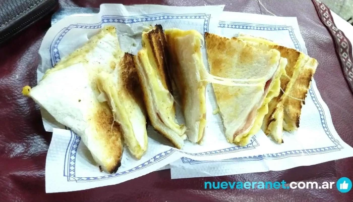 Panaderia Fabro -    Bar Y Cafeteria Comida Y Bebida - Corral de Bustos-ifflinger