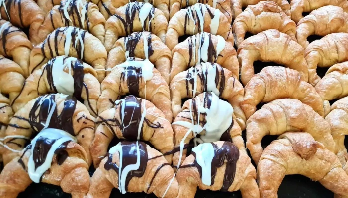 Panaderia Fran Feli Confiteria Comida Y Bebida - Neuquén