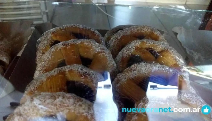 Panaderia Giulythomas -  Comida Y Bebida - San Fernando del Valle de Catamarca