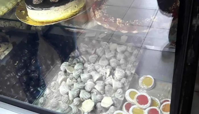Panaderia Hay Dee Licias -  Vitrina - San Martín