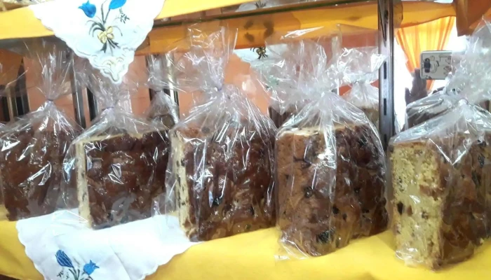 Panaderia Italia -  Comida Y Bebida - Frías