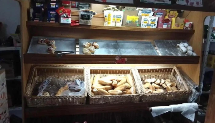 Panadería Jurassic Pan - Contralmirante Cordero