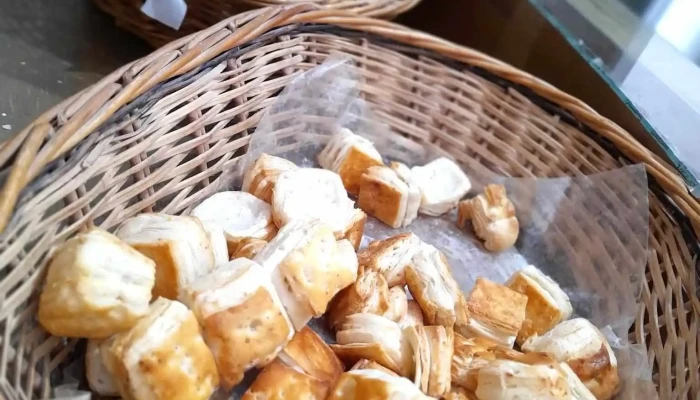 Panaderia Krokante -  Comida Y Bebida - Centenario