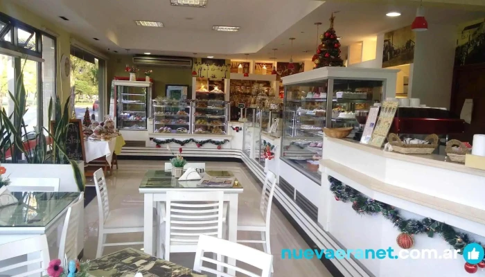 Panaderia La Argentina Vitrina - El Arañado
