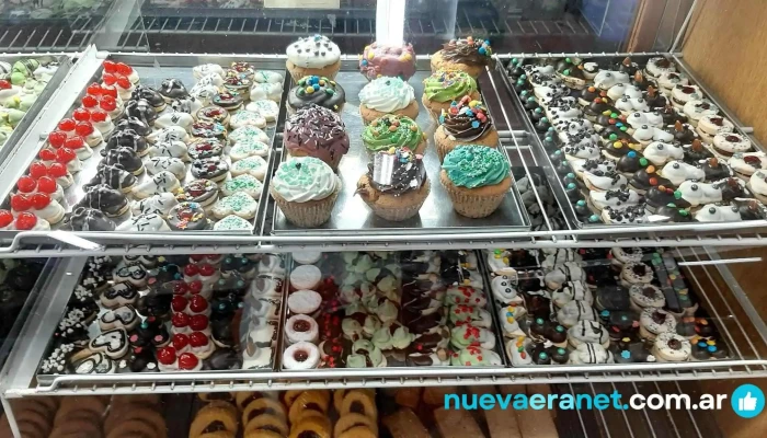 Panaderia La Duquesa -  Comida Y Bebida - Santa Fe de la Vera Cruz