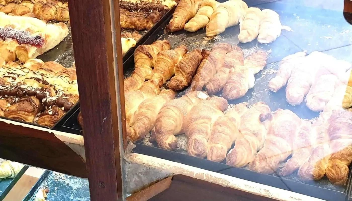 Panaderia La Ensaimada Abierto Ahora - San Martín de los Andes