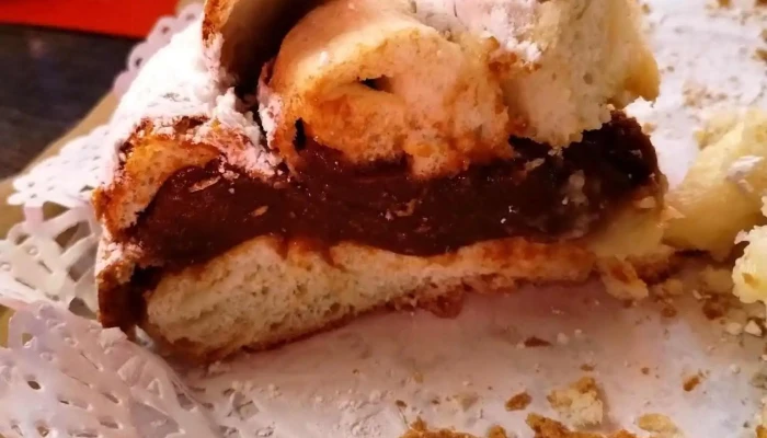 Panaderia La Ensaimada Pastel - San Martín de los Andes